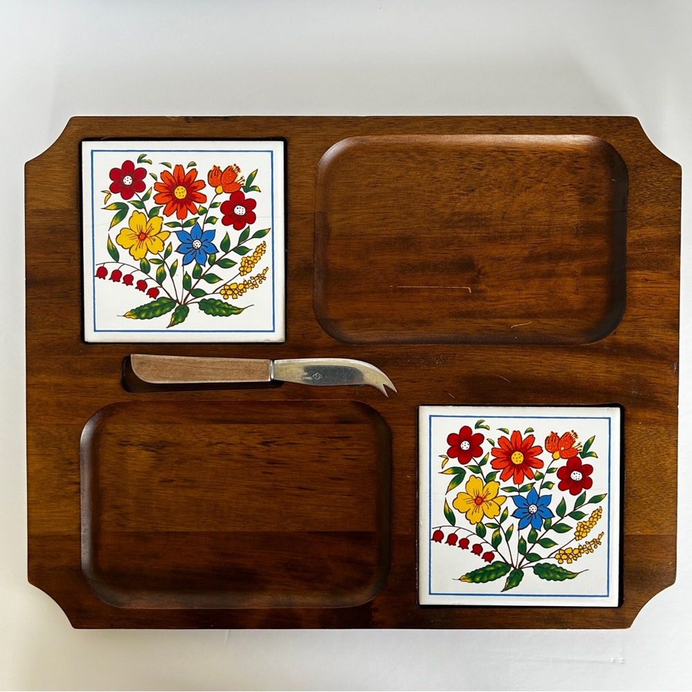 Vintage Wooden Charcuterie Cheese Board with  Retro Floral Tiles